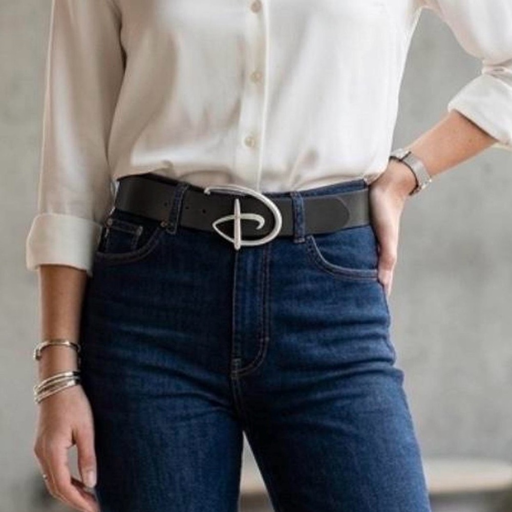 Buckle Down Disney D Belt- Silver size small 2.75" Wide - Fits - 27-37 Inches